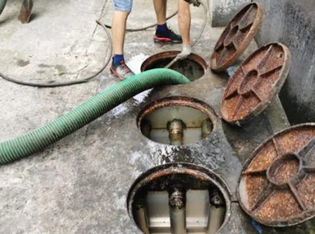 上杭哪里有高压清洗管道，化粪池清理及抽粪车